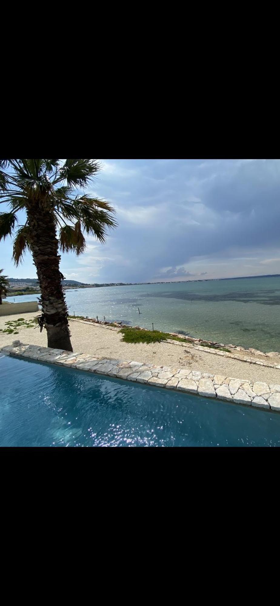 Bed and Breakfast Les Pieds Dans L'Eau à Sète Extérieur photo